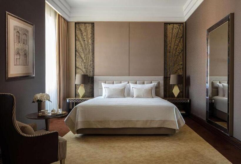 Quarto Premium, Anantara New York Palace Budapest  A Leading  Of The World