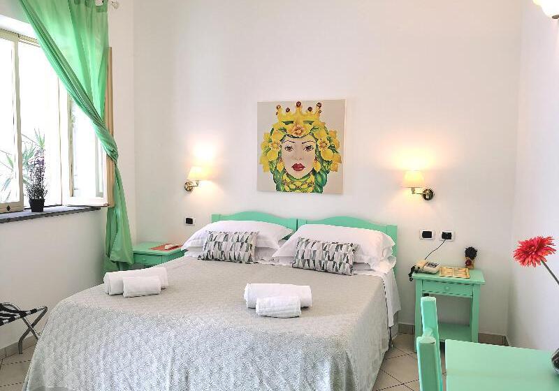 اتاق استاندارد, Ossidiana Stromboli Center