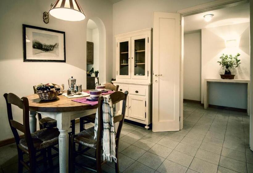 ویلای 3 خوابه, Roccamare Resort   Ville E Appartamenti