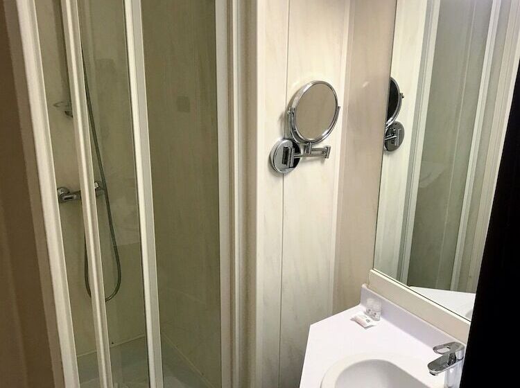 اتاق استاندارد, The Originals City, Hôtel Rive Droite, Albi Quartier Madeleine