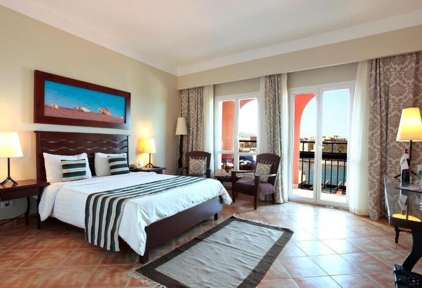 Chambre Triple Premium, The Three Corners Ocean View El Gouna  Adults Only