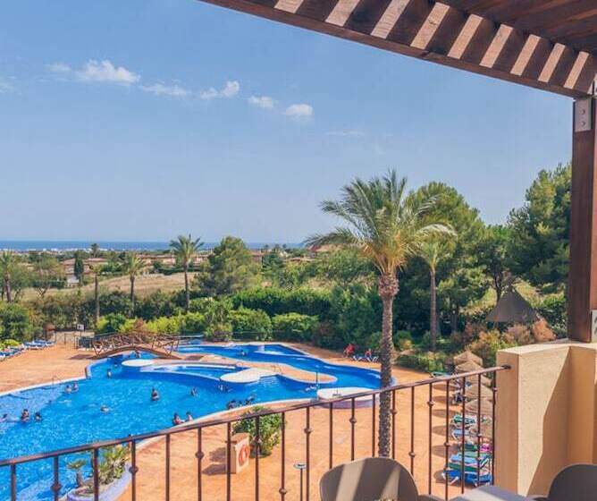 2 Bedroom Apartment, Pierre & Vacances Resort Bonavista De Bonmont