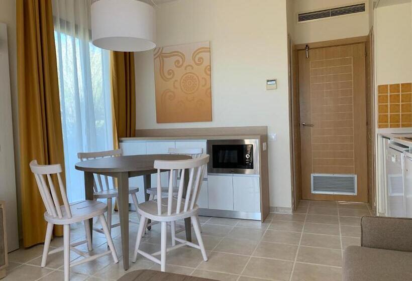 2 Bedroom Apartment, Pierre & Vacances Resort Bonavista De Bonmont