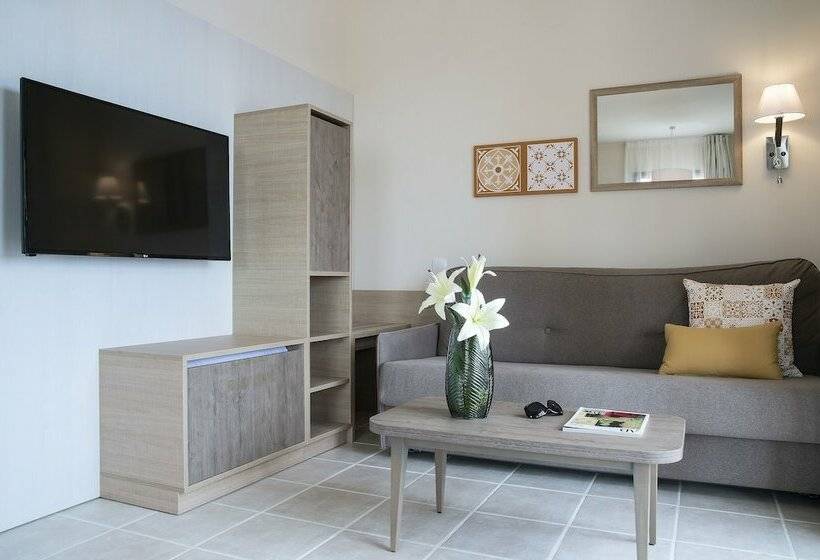 1 Bedroom Apartment, Pierre & Vacances Resort Bonavista De Bonmont