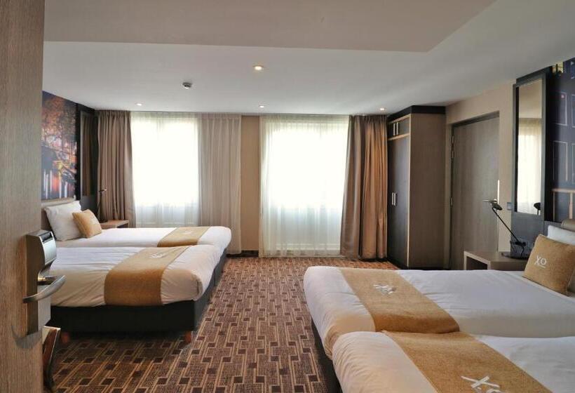 四人标准间, Xo Hotel Inner