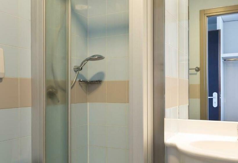 اتاق استاندارد, B&b Hotel Bologna