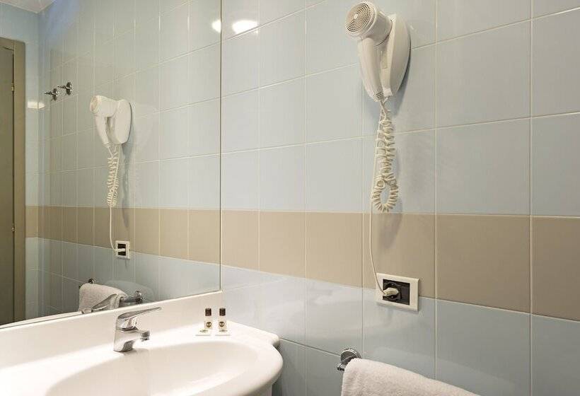 اتاق استاندارد, B&b Hotel Bologna