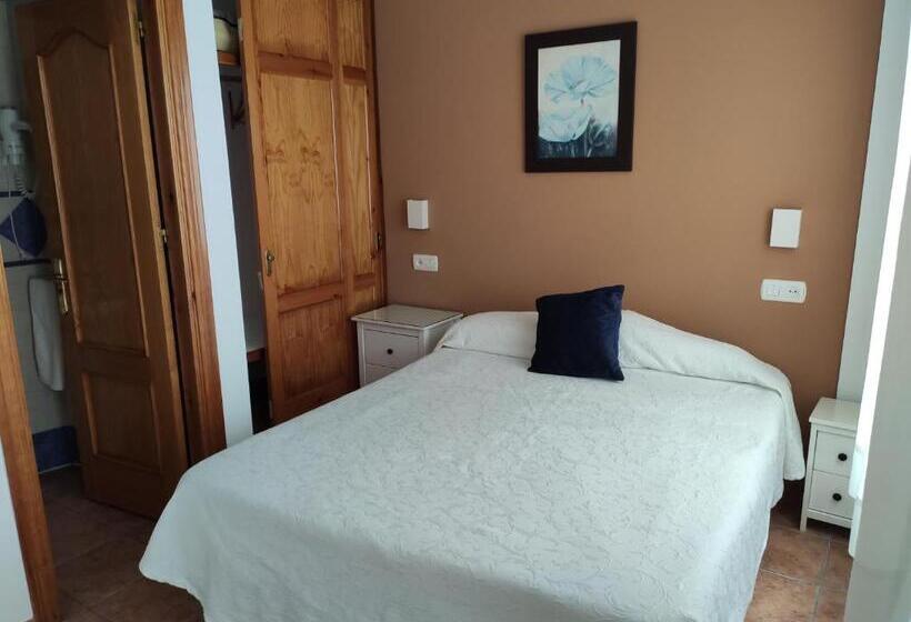 Habitació Estàndard, Hostal Ana   Adults Recommended