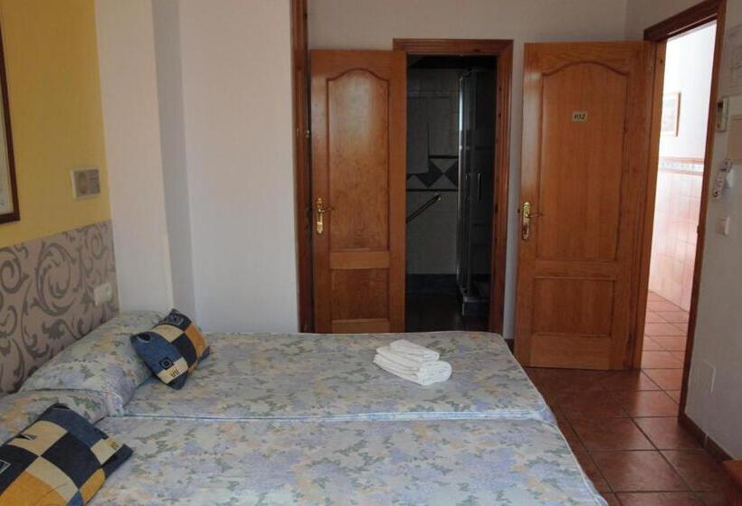 Habitació Estàndard, Hostal Ana   Adults Recommended