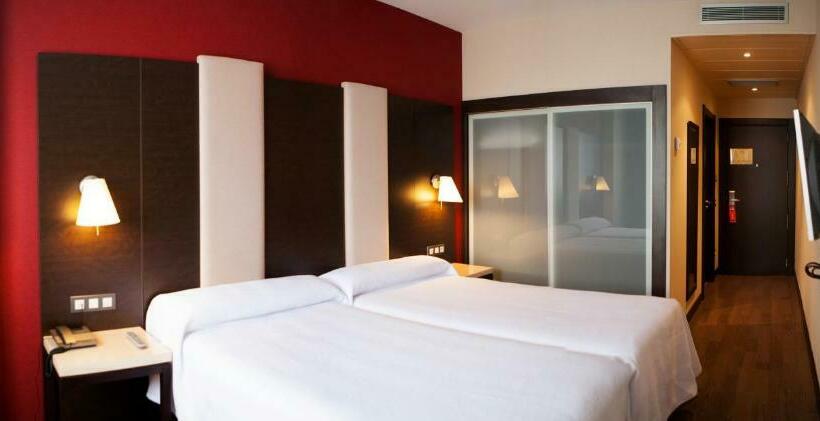 Standard Room, AZZ Pamplona Norte