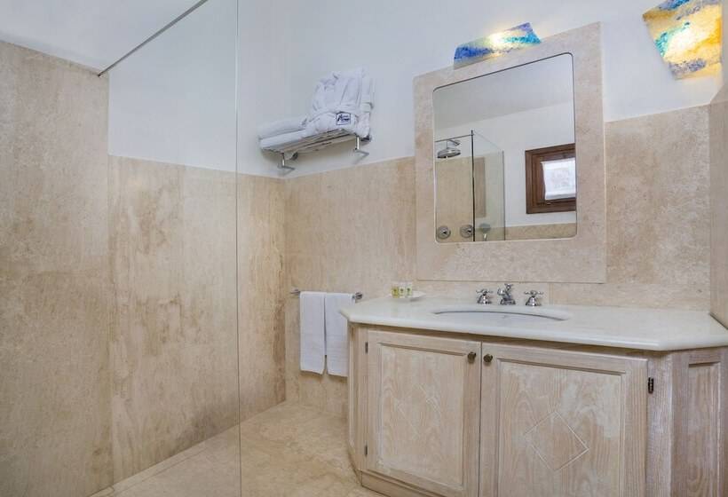 اتاق لوکس, Felix Hotels   Hotel Airone