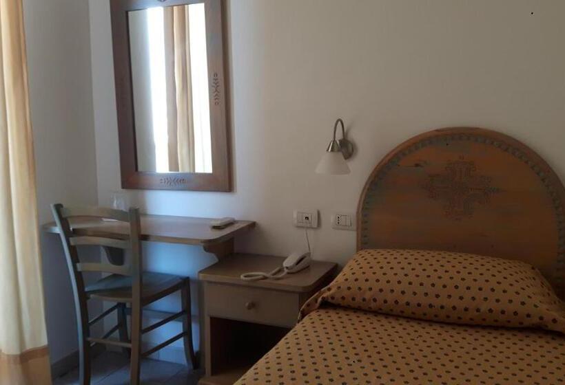 Quarto standart individual, Alghero Vacanze