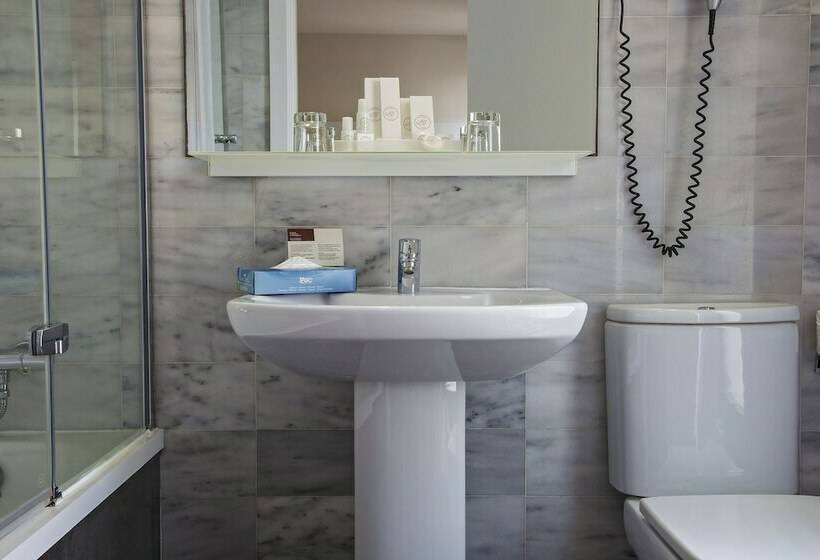 اتاق استاندارد سه نفره, Bcn Urbaness Hotels Del Comte