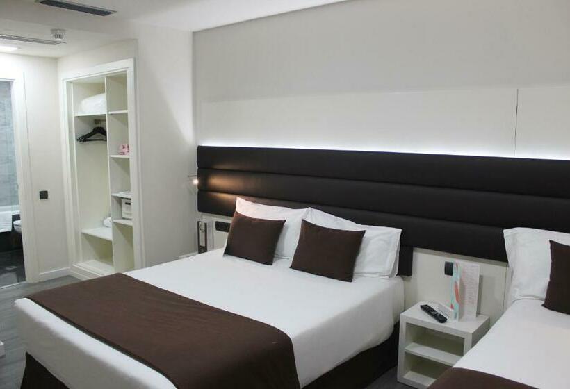 3-Bett-Standardzimmer, Bcn Urbaness S Del Comte