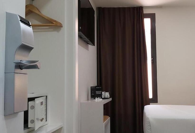 Chambre Standard, Bcn Urbaness S Del Comte