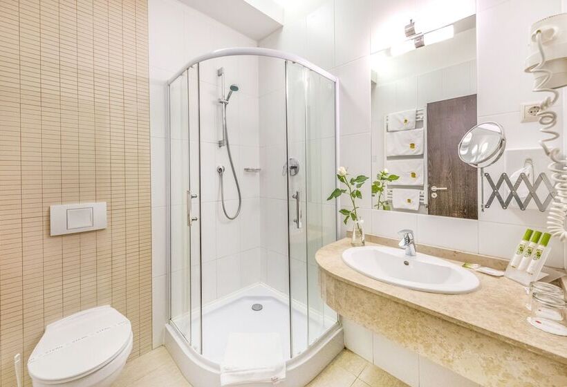 اتاق استاندارد, Budapest Airport Hotel Stáció Wellness & Konferencia