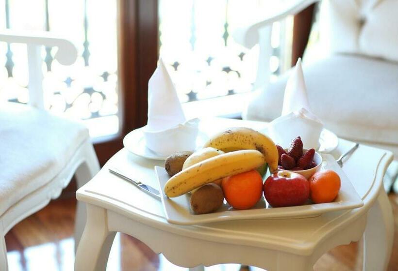 اتاق خانوادگی, Deluxe Golden Horn Sultanahmet