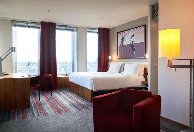 Junior Suite Kingsize Bett, Dorint Kurfurstendamm Berlin