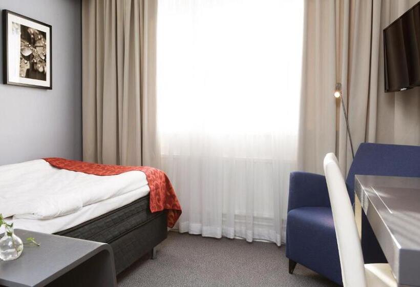 اتاق استاندارد یک نفره, Elite Hotel Knaust