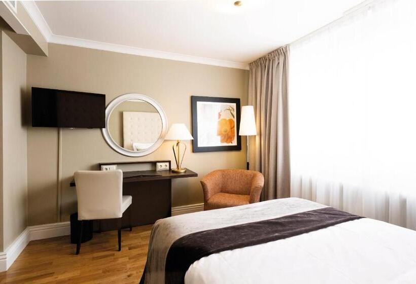اتاق استاندارد یک نفره, Elite Hotel Knaust