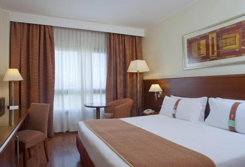 اتاق استاندارد, Holiday Inn Cagliari