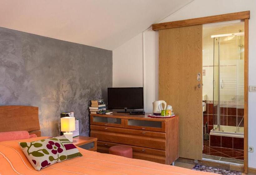 Номер Стандарт, Guesthouse Ivona