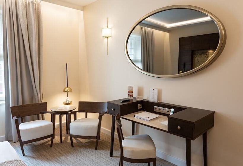 اتاق سوپریور, Mamaison Le Regina Boutique