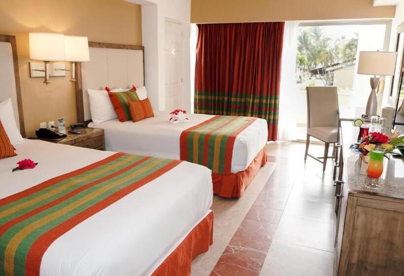 اتاق لوکس با چشم‌انداز باغ, Tesoro Ixtapa Beach Resort