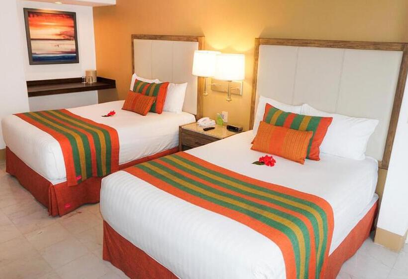 اتاق لوکس با چشم‌انداز باغ, Tesoro Ixtapa Beach Resort