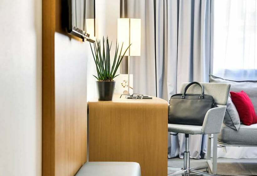 Habitación Familiar, Novotel Paris Gare Montparnasse