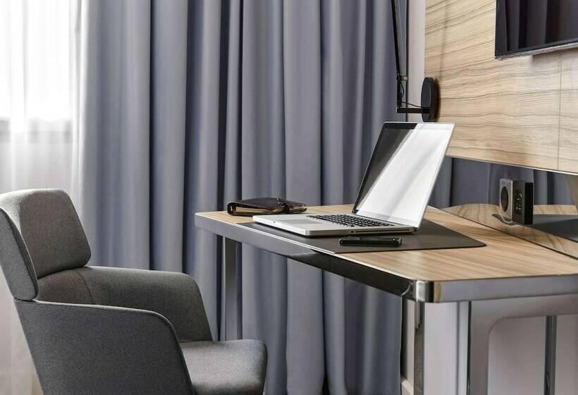 Chambre Classique, Novotel Paris Centre Gare Montparnasse