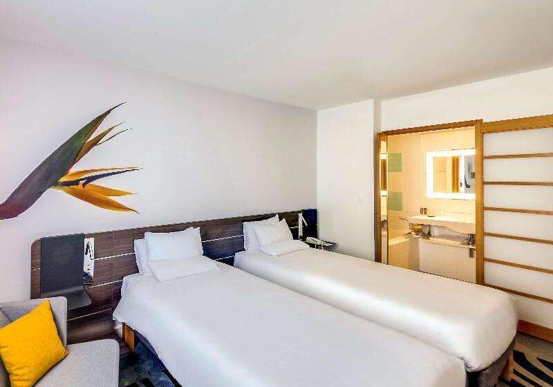 Chambre Classique, Novotel Paris Centre Gare Montparnasse