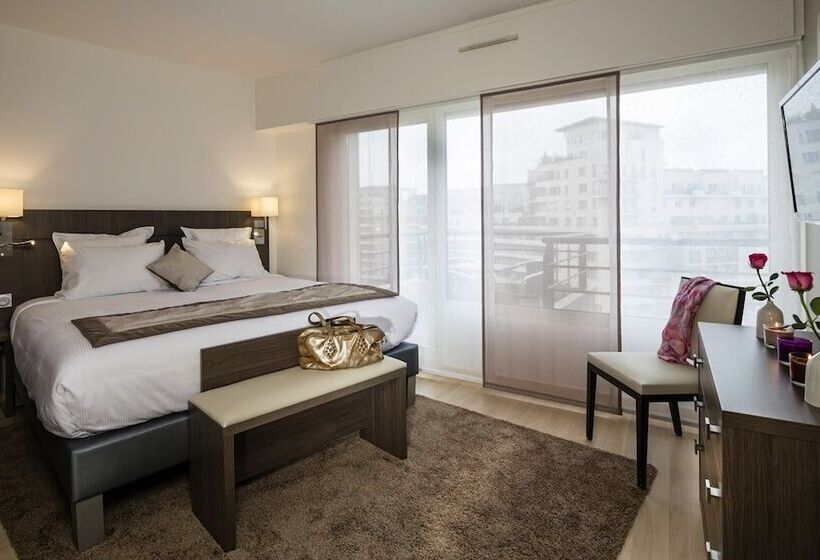 استودیو اجرایی, Residhome Courbevoie La Défense