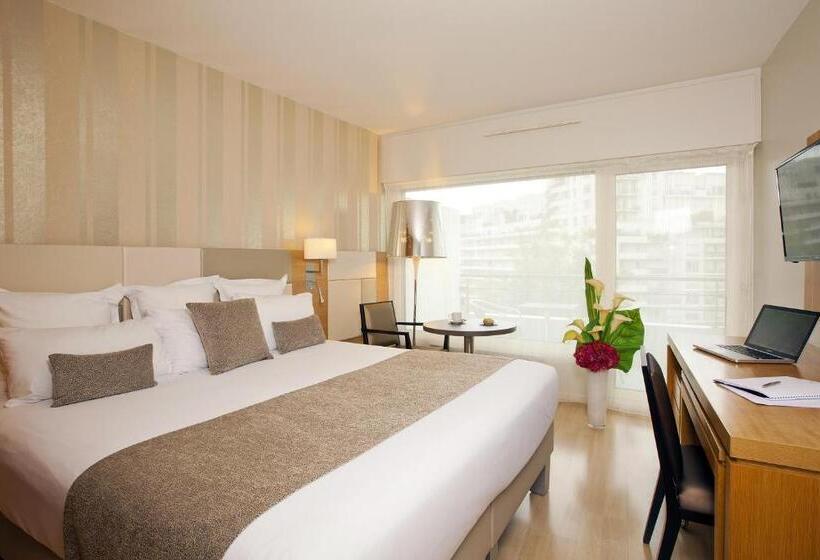 استودیوی استاندارد, Residhome Courbevoie La Défense