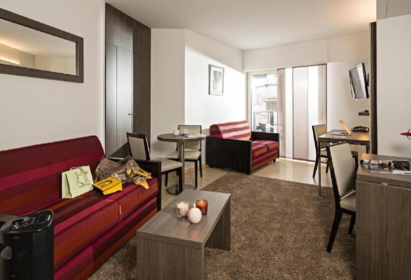 Family Apartment, Residhome Parc Du Millenaire