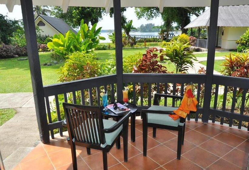 ویلای استاندارد با چشم‌انداز باغ, Warwick Le Lagon Resort & Spa, Vanuatu
