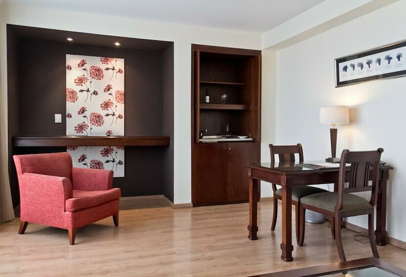 Suite Premium, Amerian Executive  Mendoza