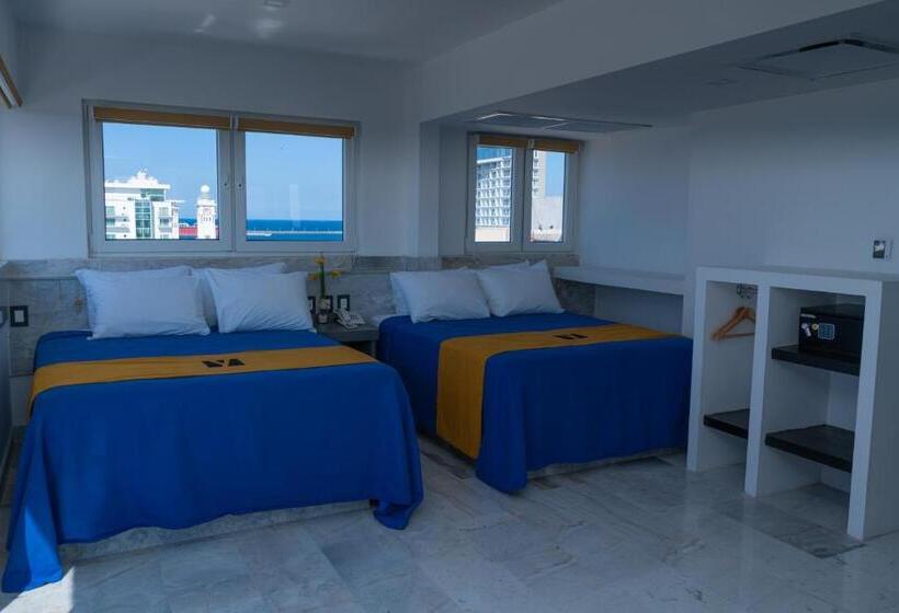 اتاق استاندارد با بالکن و چشم‌انداز دریا, Hawaii Hotel Veracruz
