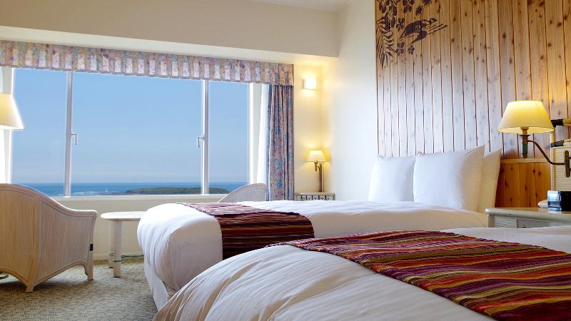 可看到停车场的标准间, Ana Holiday Inn Resort Miyazaki, An Ihg