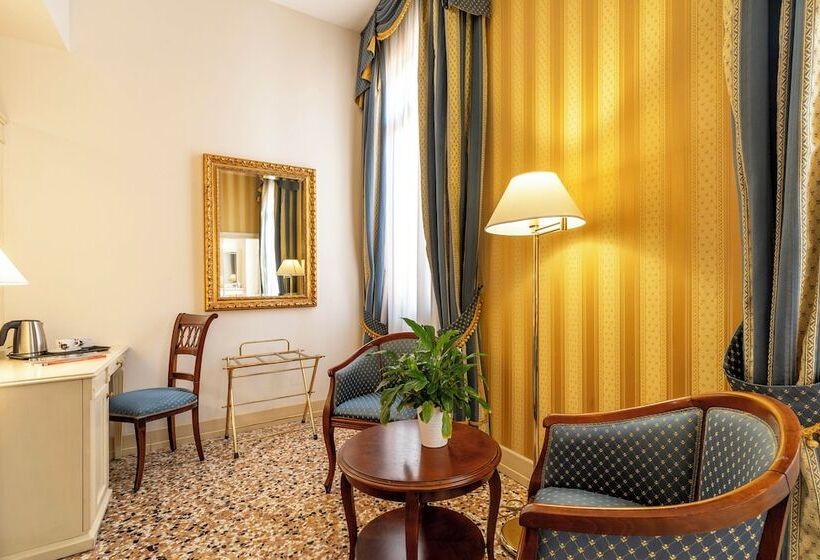 Chambre Supérieure, Bella Venezia