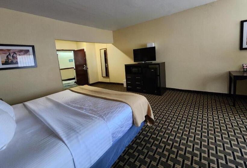 سوئیت برای معلولان, Days Inn & Suites By Wyndham Sam Houston Tollway