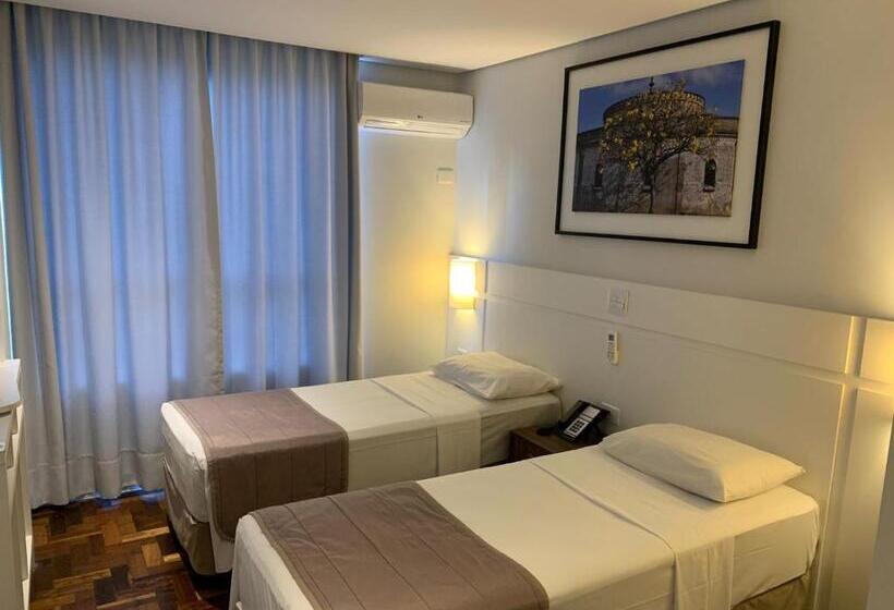 Standard Triple Room, Centro Europeu