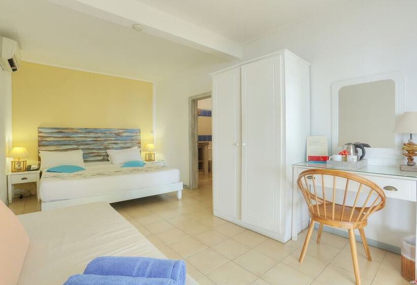 اتاق استاندارد با چشم‌انداز دریا, Cocotiers Hotel – Mauritius