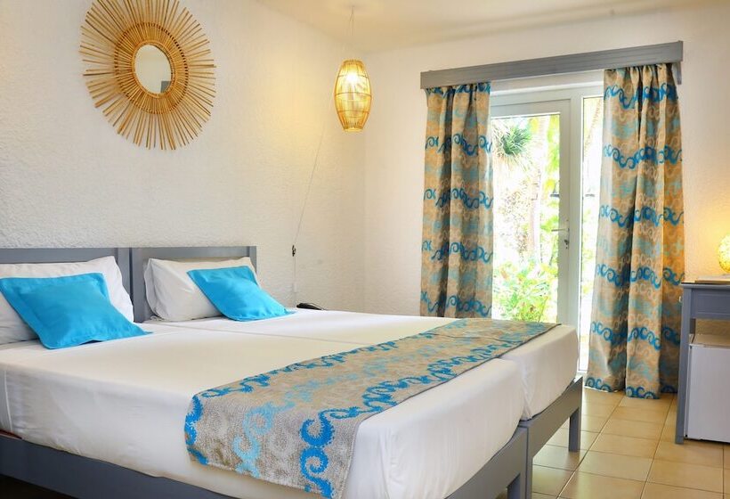 اتاق استاندارد با چشم‌انداز باغ, Cocotiers Hotel – Mauritius