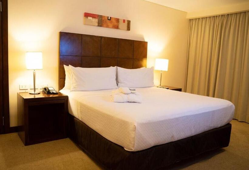 Standardzimmer Kingsize Bett, Crowne Plaza Asunción, An Ihg