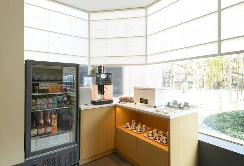 اتاق لوکس, Kanazawa Tokyu