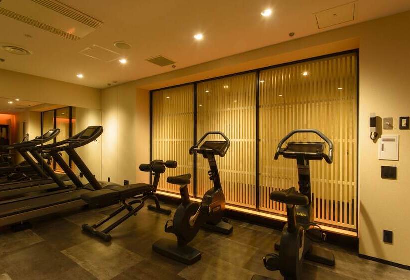 اتاق استاندارد سه نفره, Kanazawa Tokyu