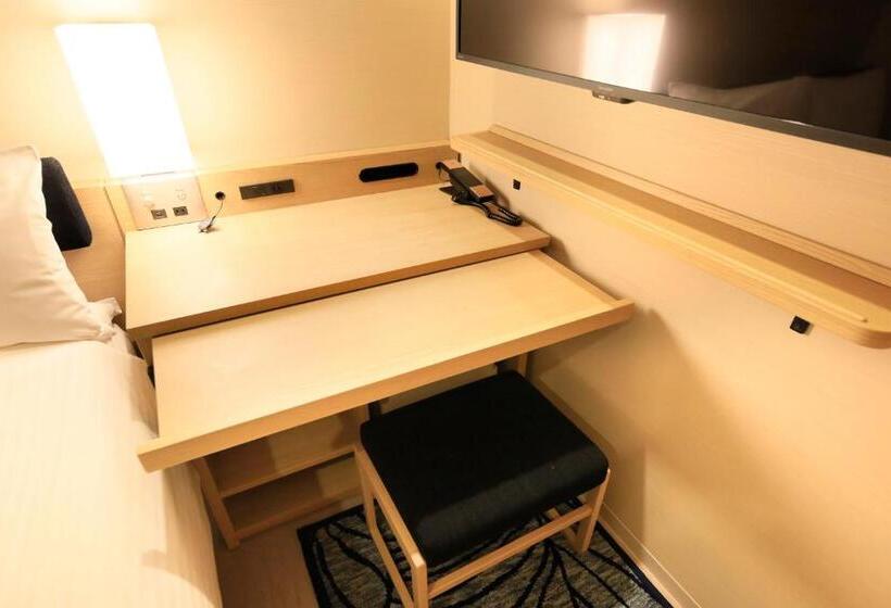 Connecting 1 Bedroom Apartment, Nihonbashi Saibo