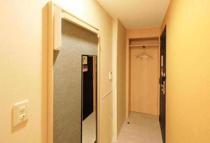 Connecting 1 Bedroom Apartment, Nihonbashi Saibo