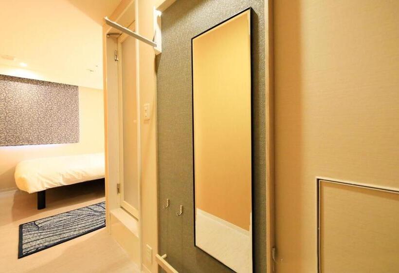 Connecting 1 Bedroom Apartment, Nihonbashi Saibo